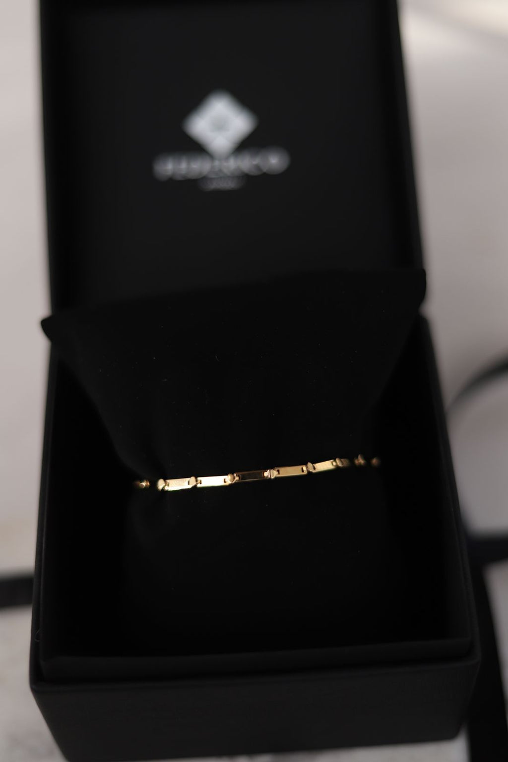 Pulsera Eterna en oro 18kt
