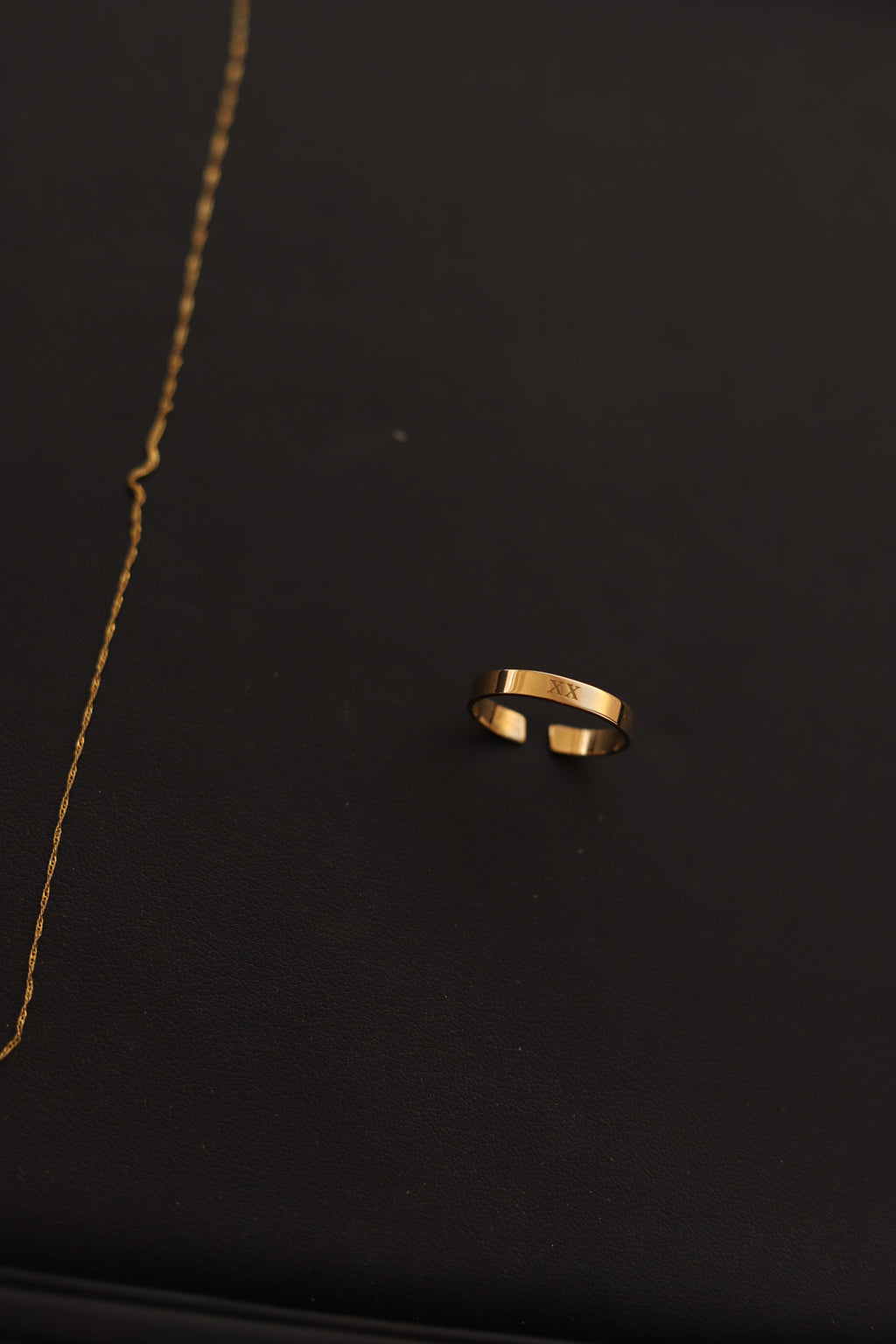 Oro sereno anillo ajustable 18kt