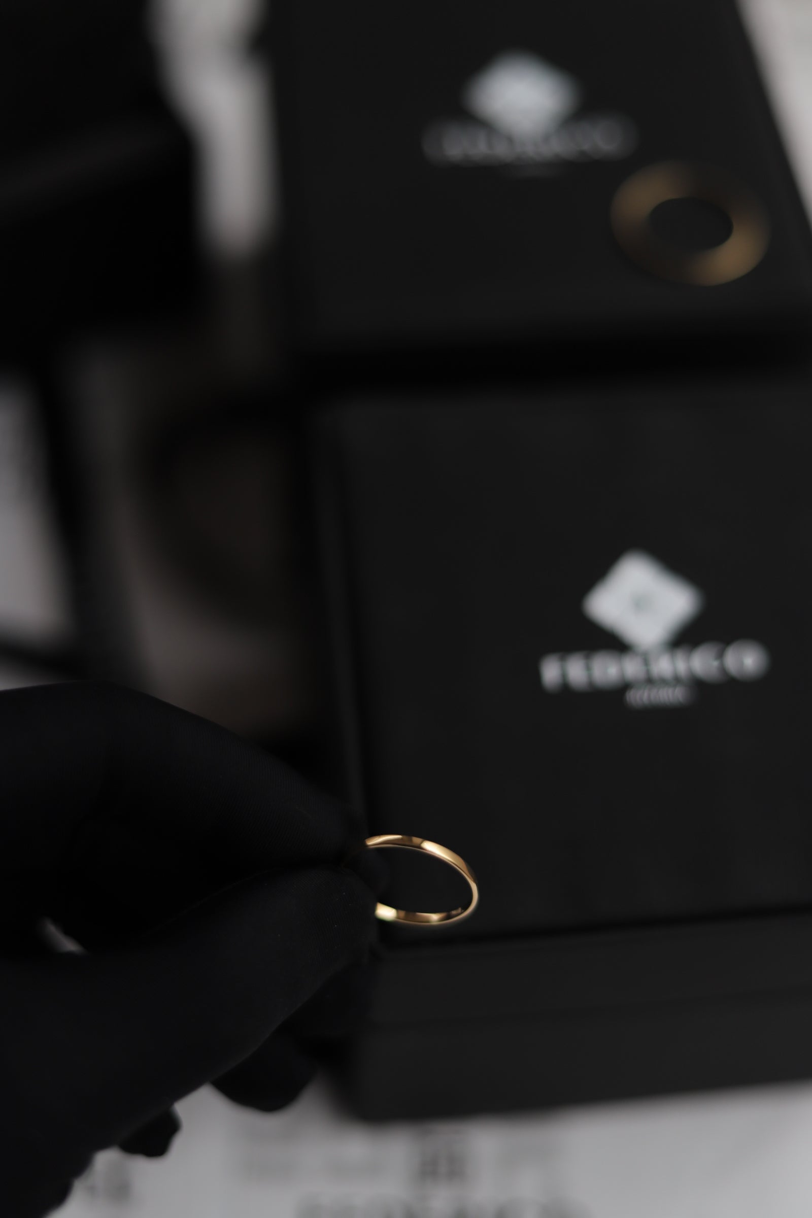 anillo circulo puro anillo básico oro 18kt
