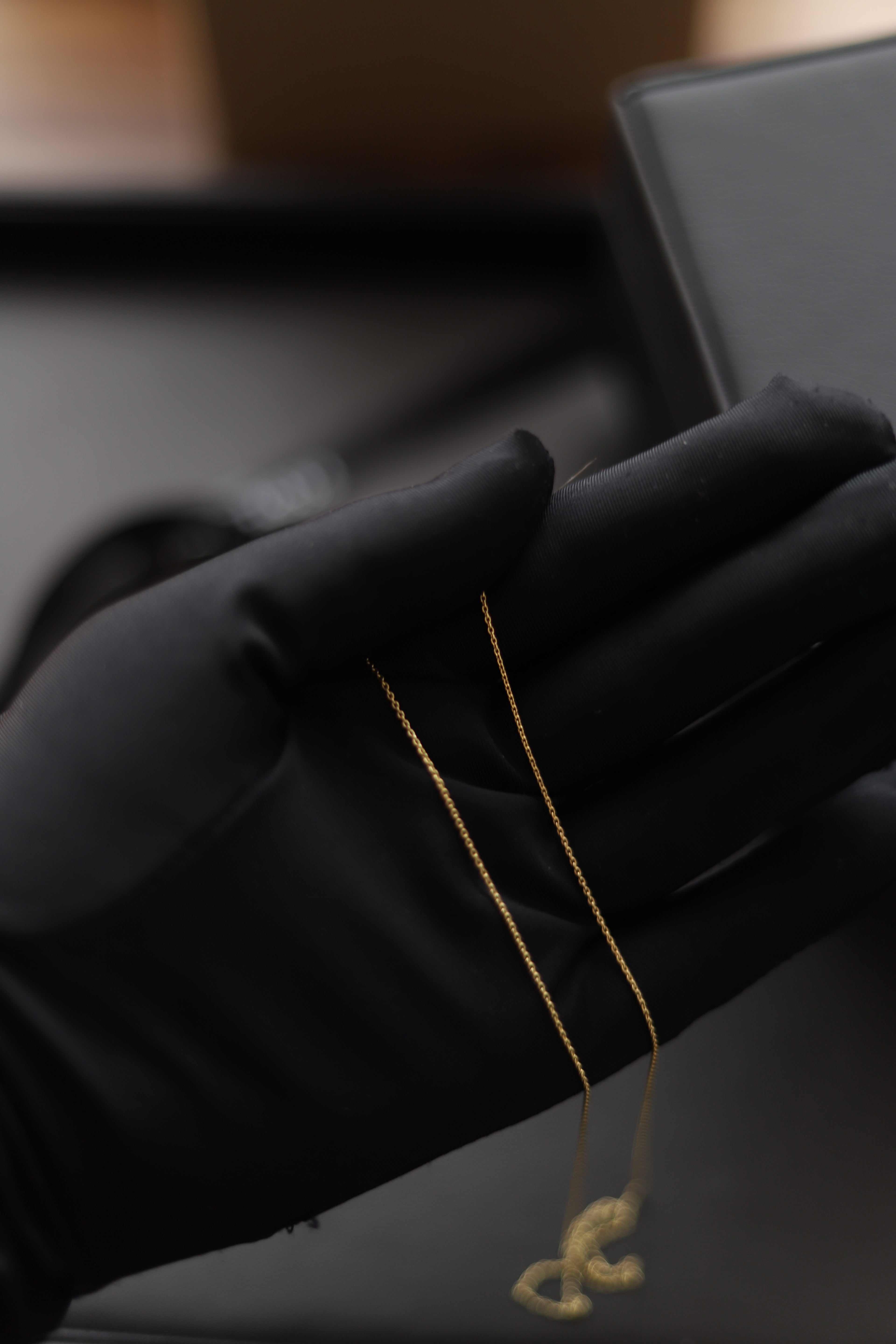 Cadena Dorada Esencia en oro de 18kt