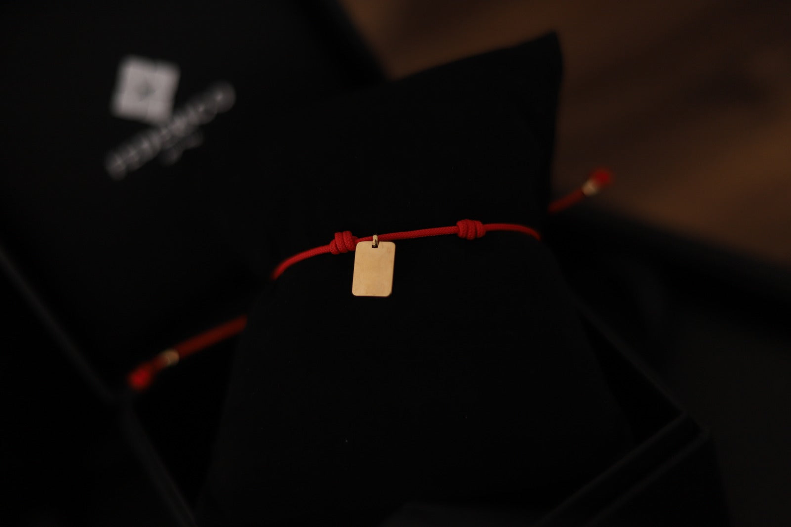 Pulsera mini amore oro 18 kt