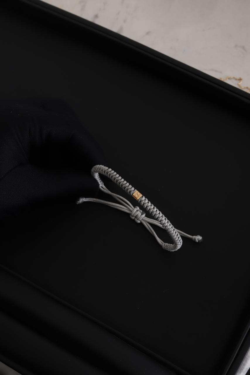Macramé hoop pulsera 18kt