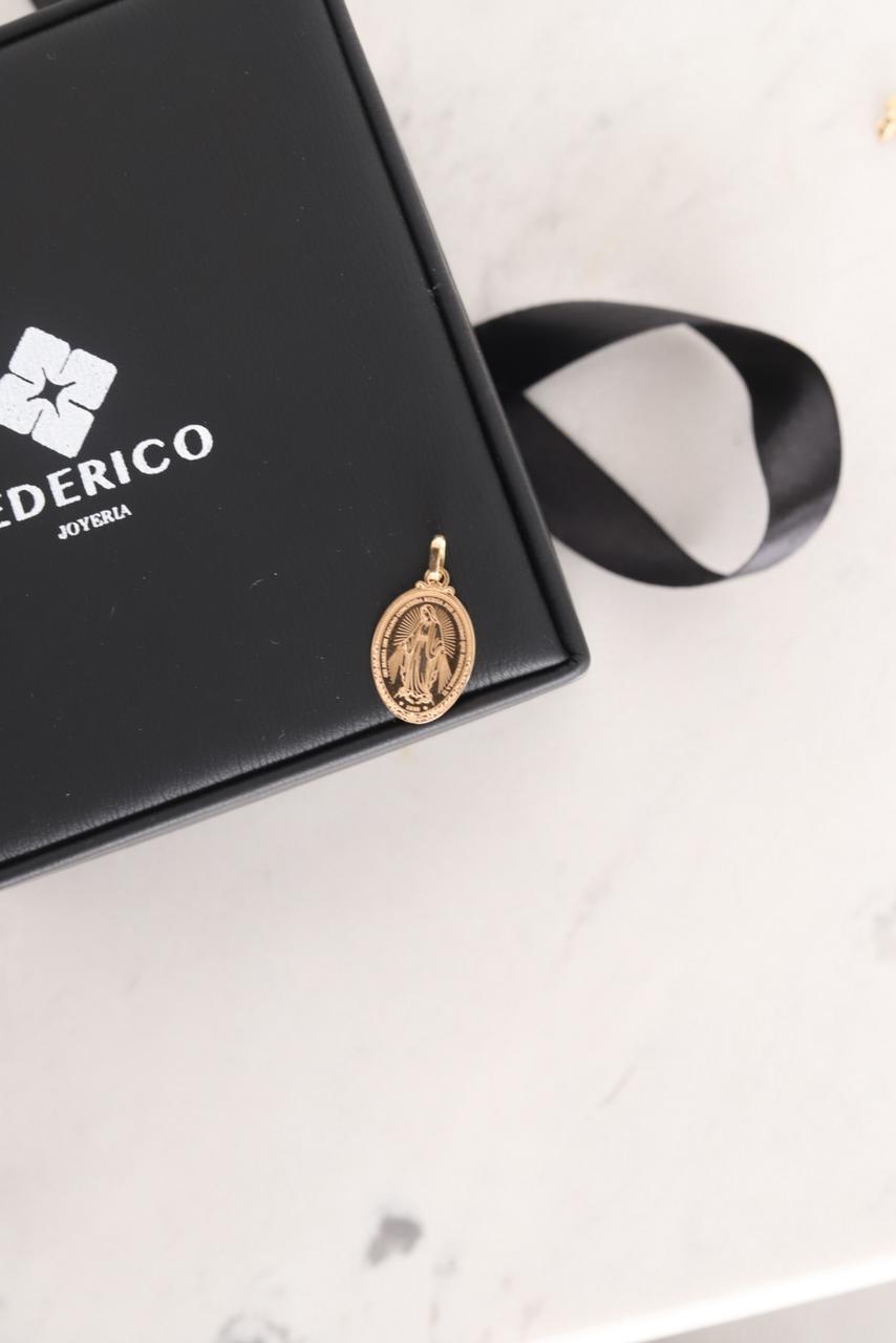 Dije virgen oro 18 kt