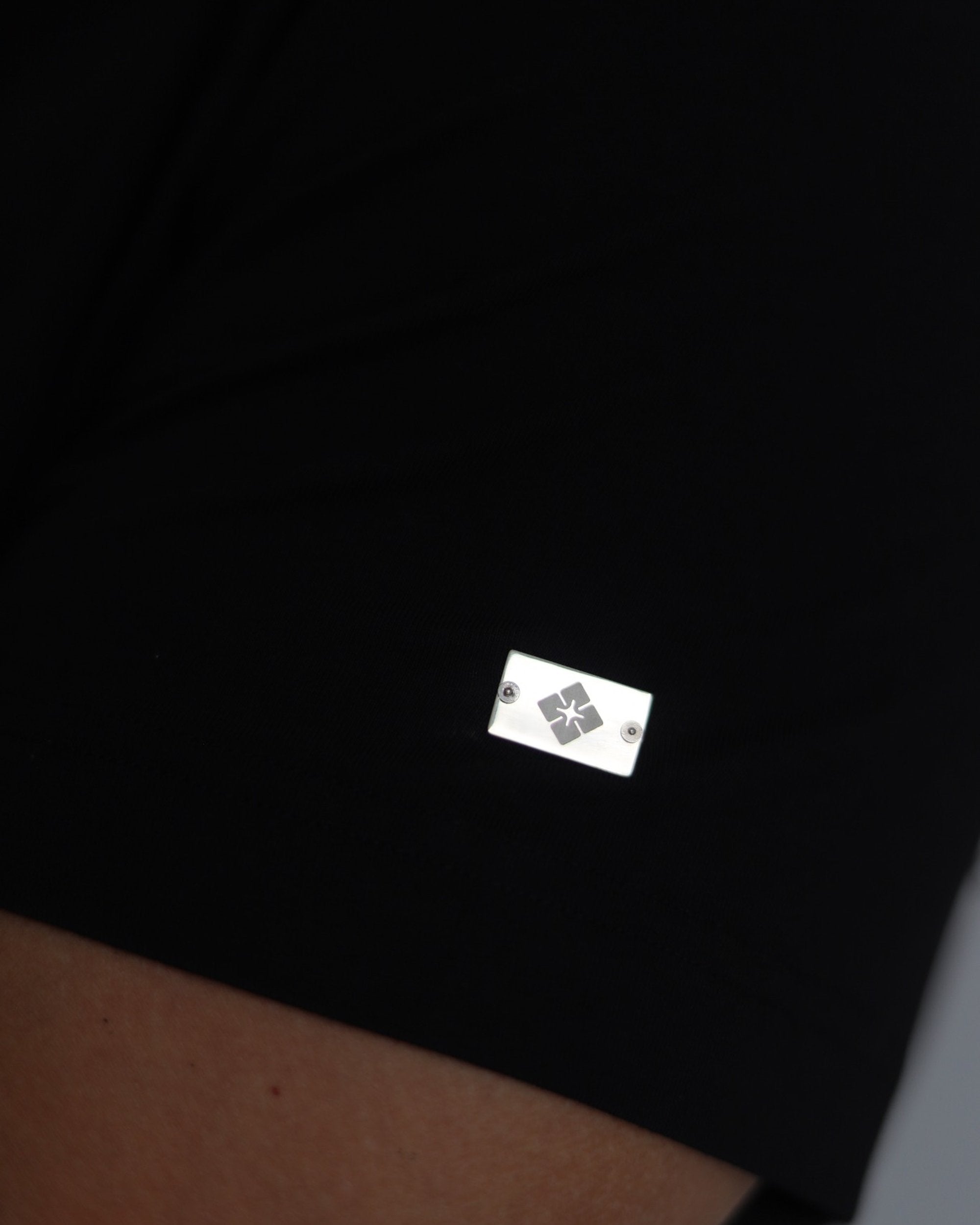 Camiseta en Plata hombro