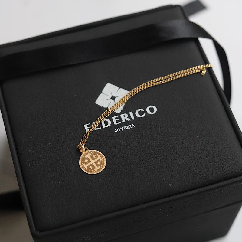 Cruz Oro dije 18kt