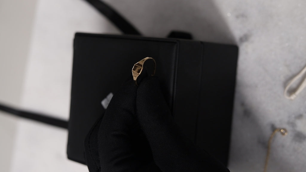 Anillo esencial oro 18 Kt