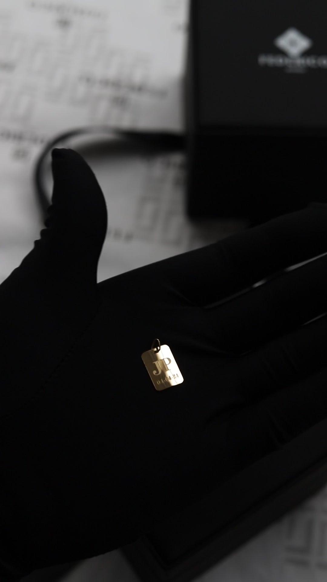 Imperious Oro dije 18kt
