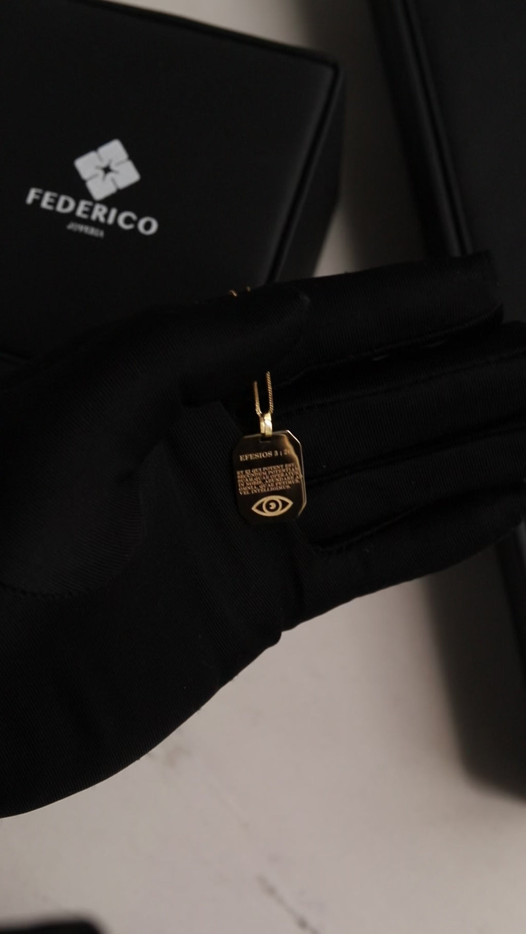 Dije placa militar oro 18kt