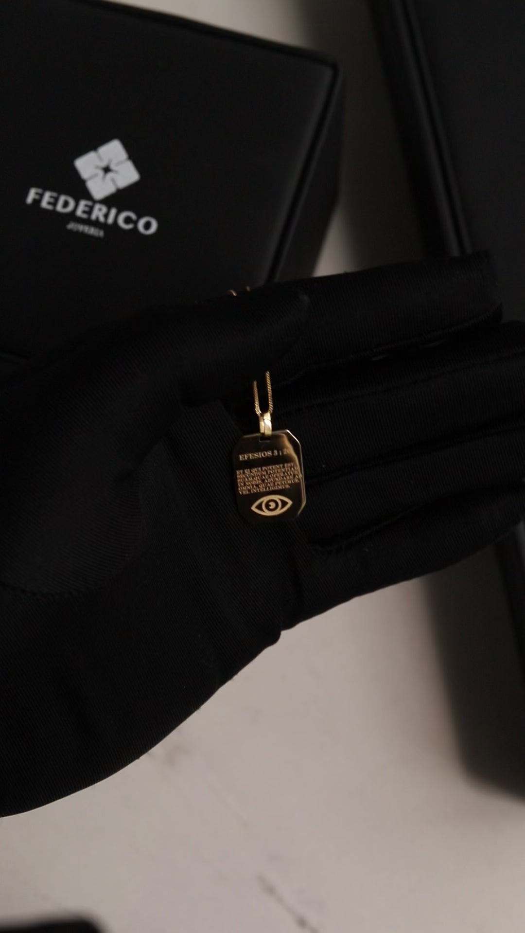 Dije placa militar oro 18kt