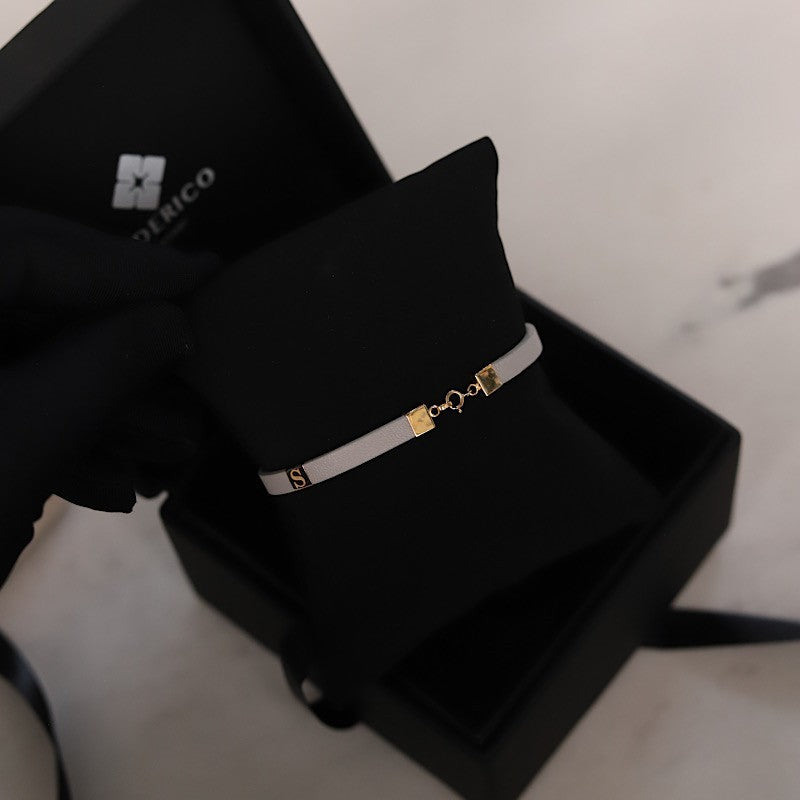 royal cuero oro 18kt